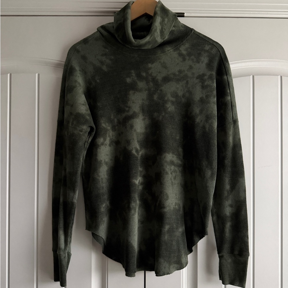 Michael Stars Marcy Tie-Dye Tunic in Matcha